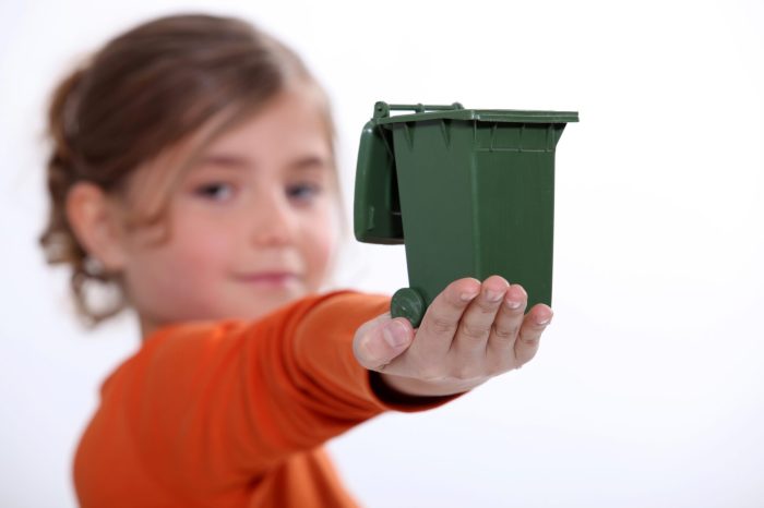 50 Best Recycling Ideas for Families