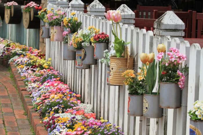 25 Genius Recycling Ideas for Your Garden