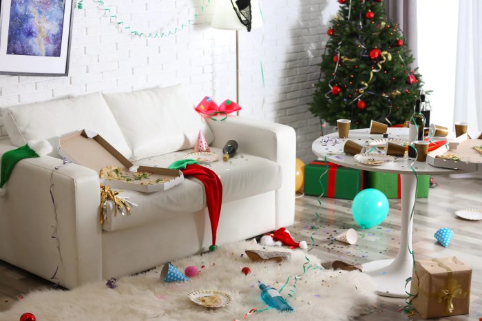 20 Recycling Ideas for a Greener Holiday Season
