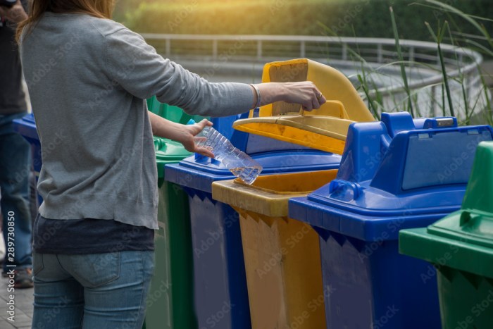7 Tips for Recycling While Traveling