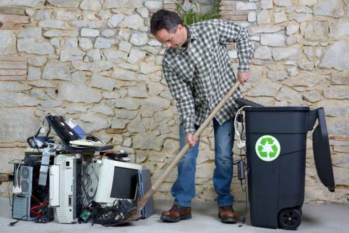 3 Simple Steps to Recycle Electronics Safely